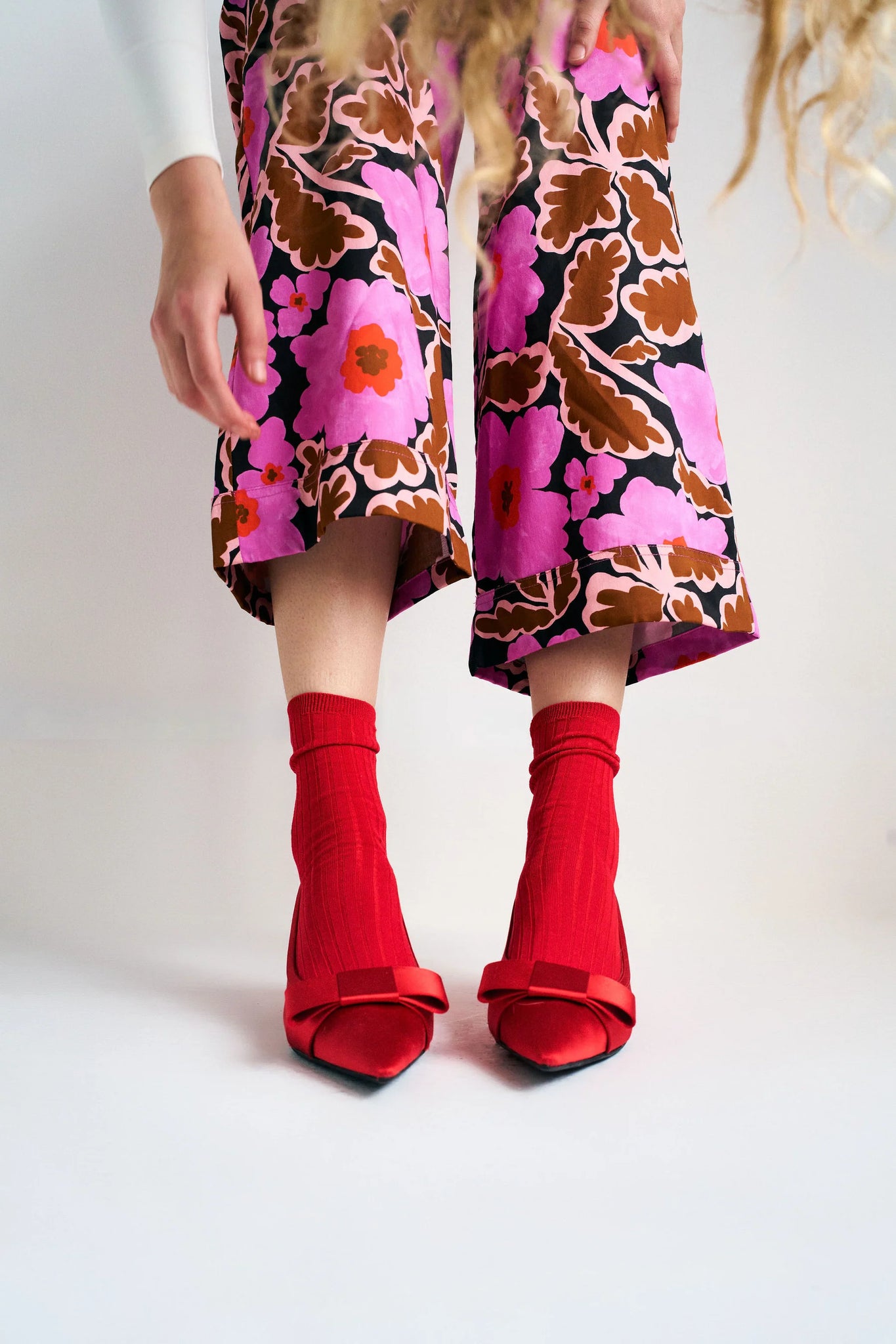 The Trouser Socks in Scarlet