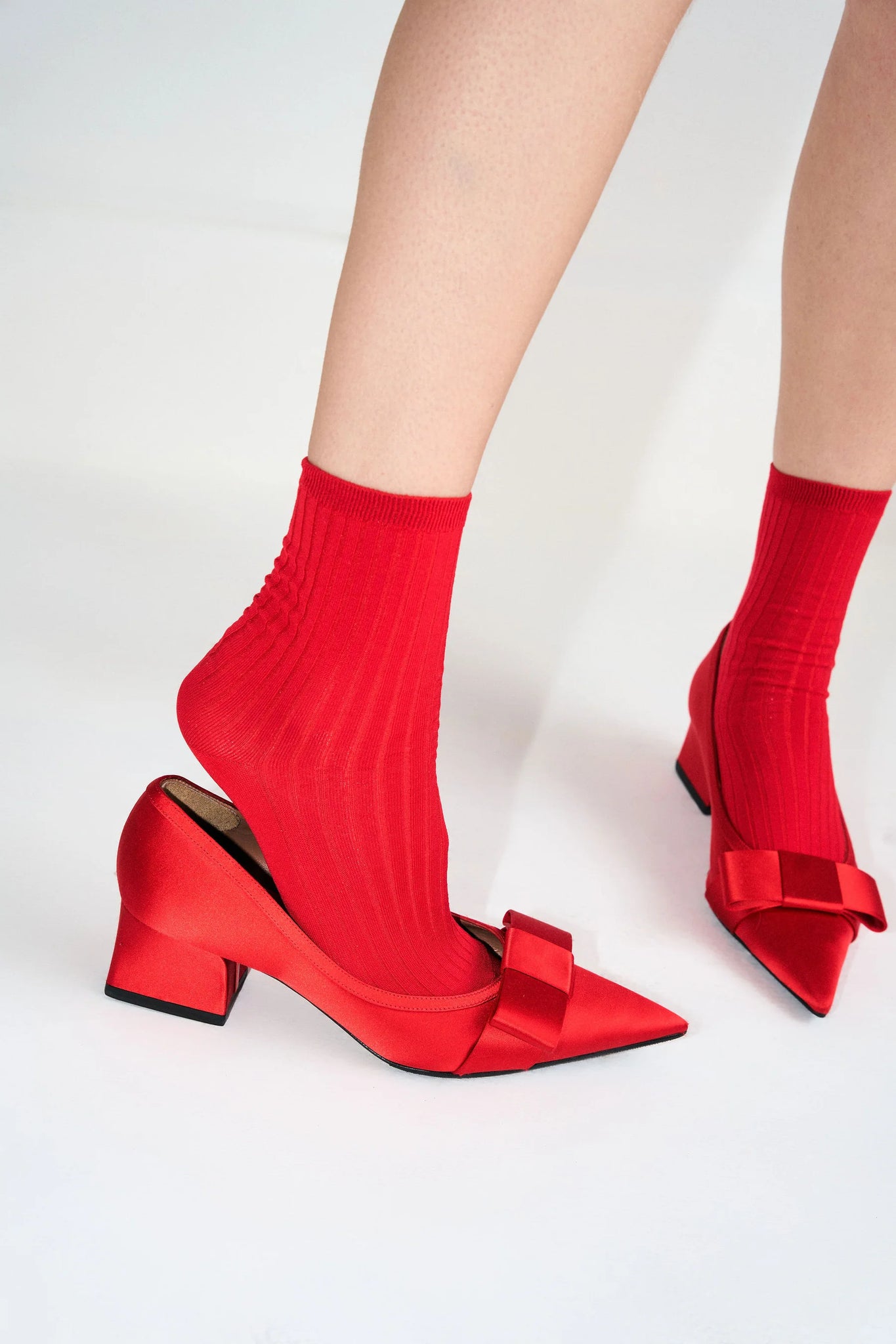 The Trouser Socks in Scarlet