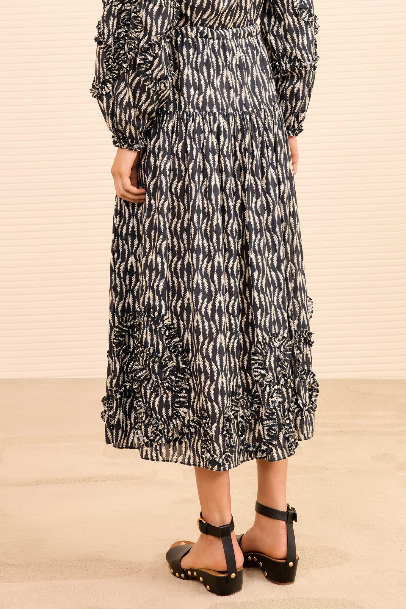 Alexandra Ruffled Cotton Midi Skirt in Graphite