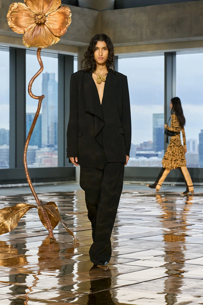 Elea Draped Front Jacket in Noir