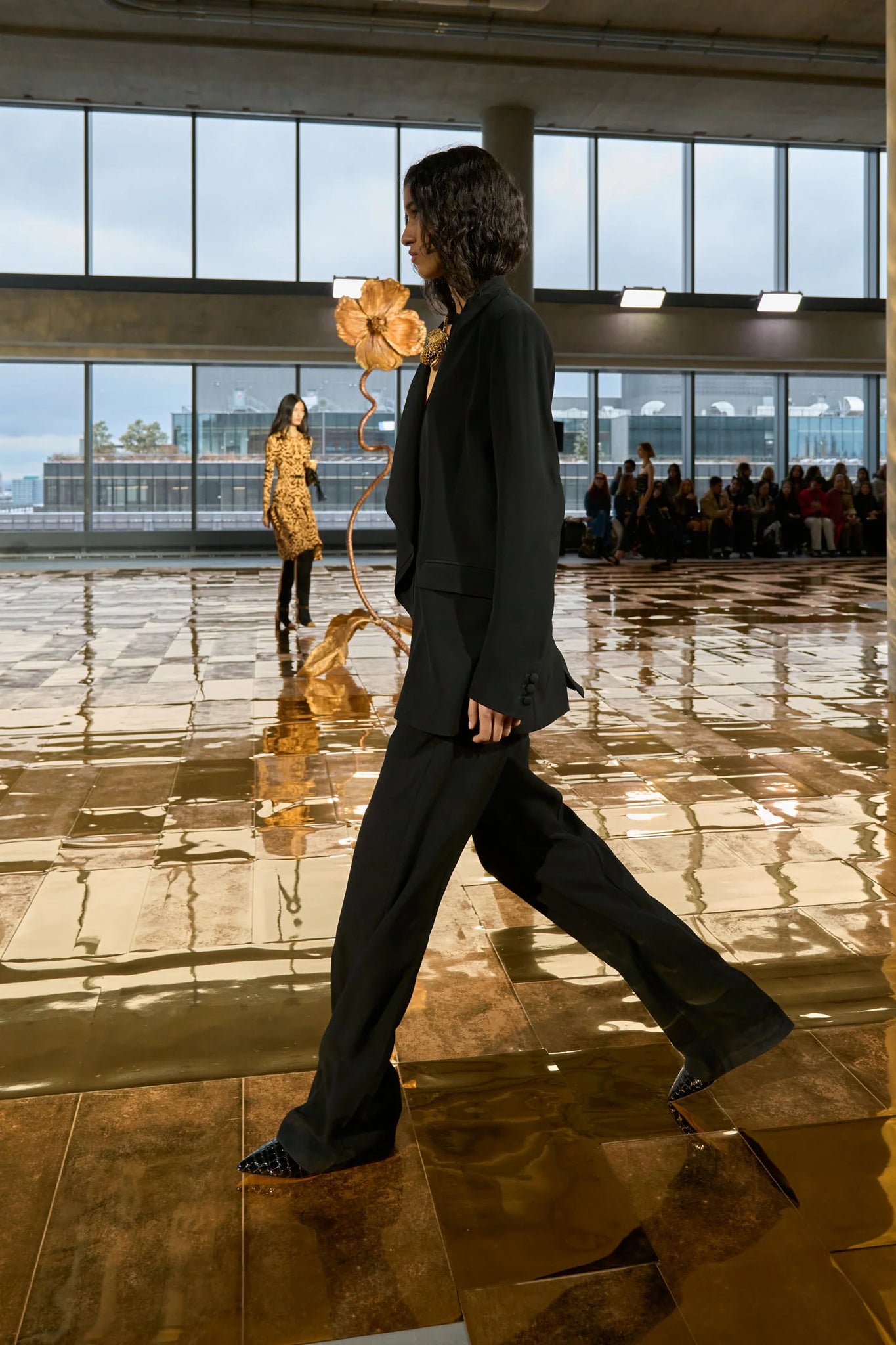 Elea Draped Front Jacket in Noir