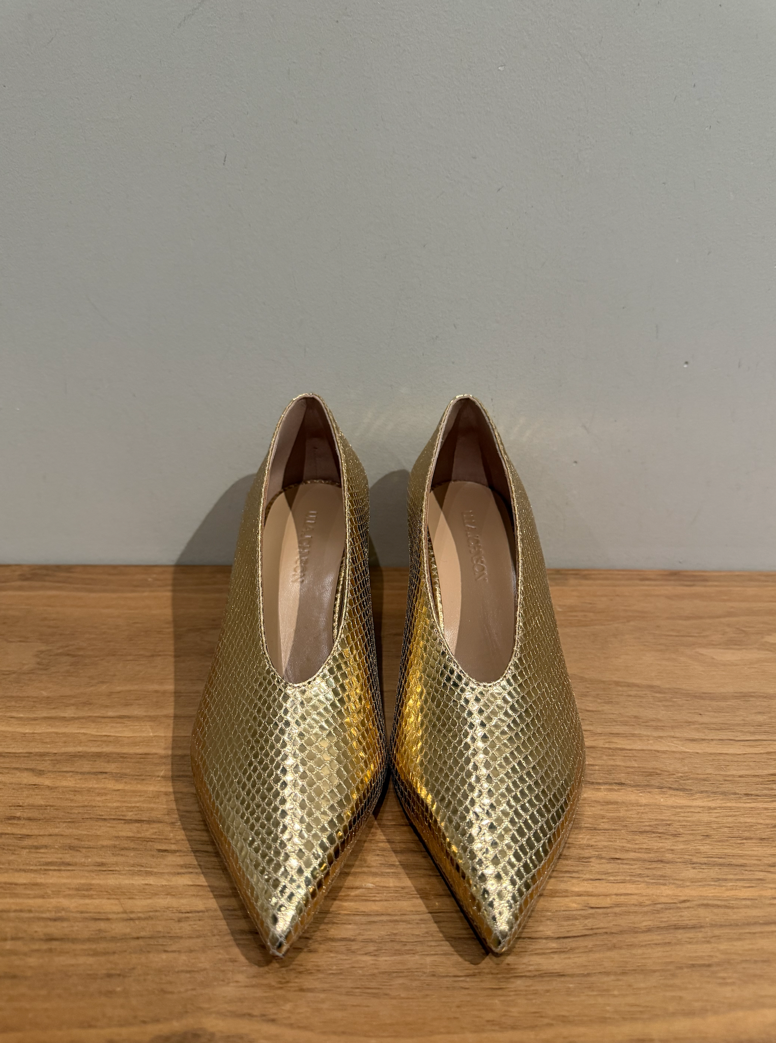 Polline Pump in Chiaro