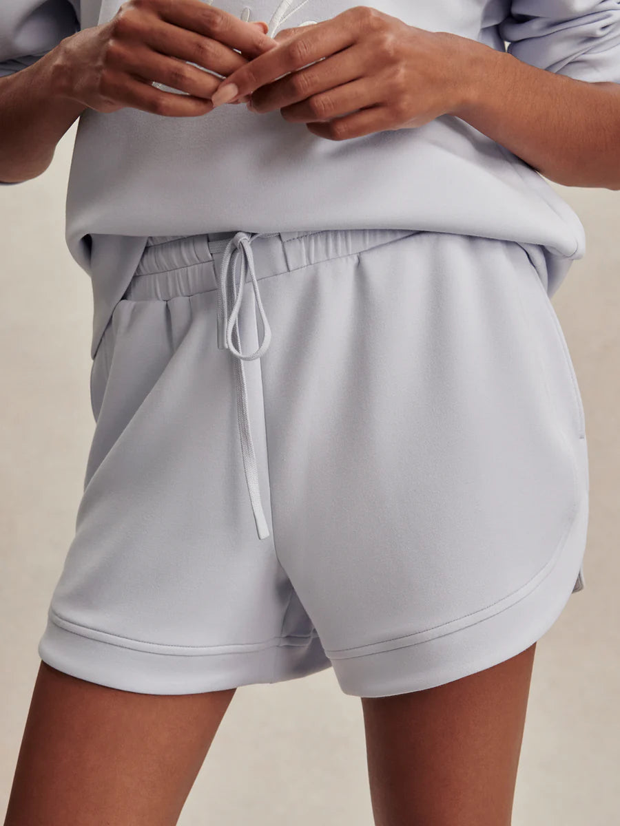 Ollie High Rise Short 3.5" in Xenon Blue
