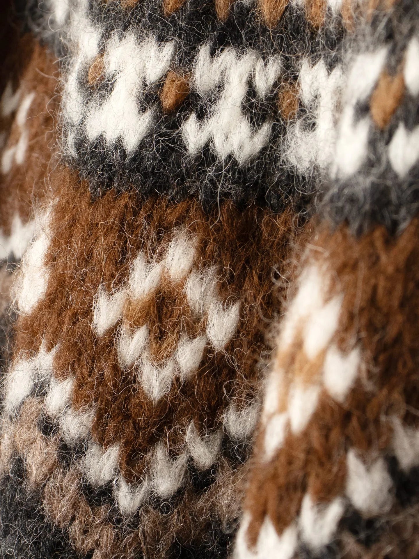 Vail Cardigan in Crème Caramel