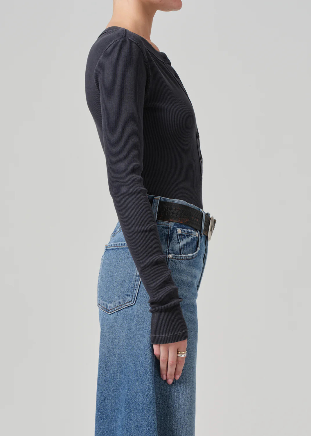 Varra Henley in Charcoal Mineral