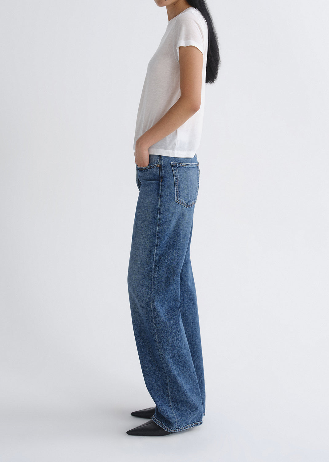 Vintage Loose in Curb