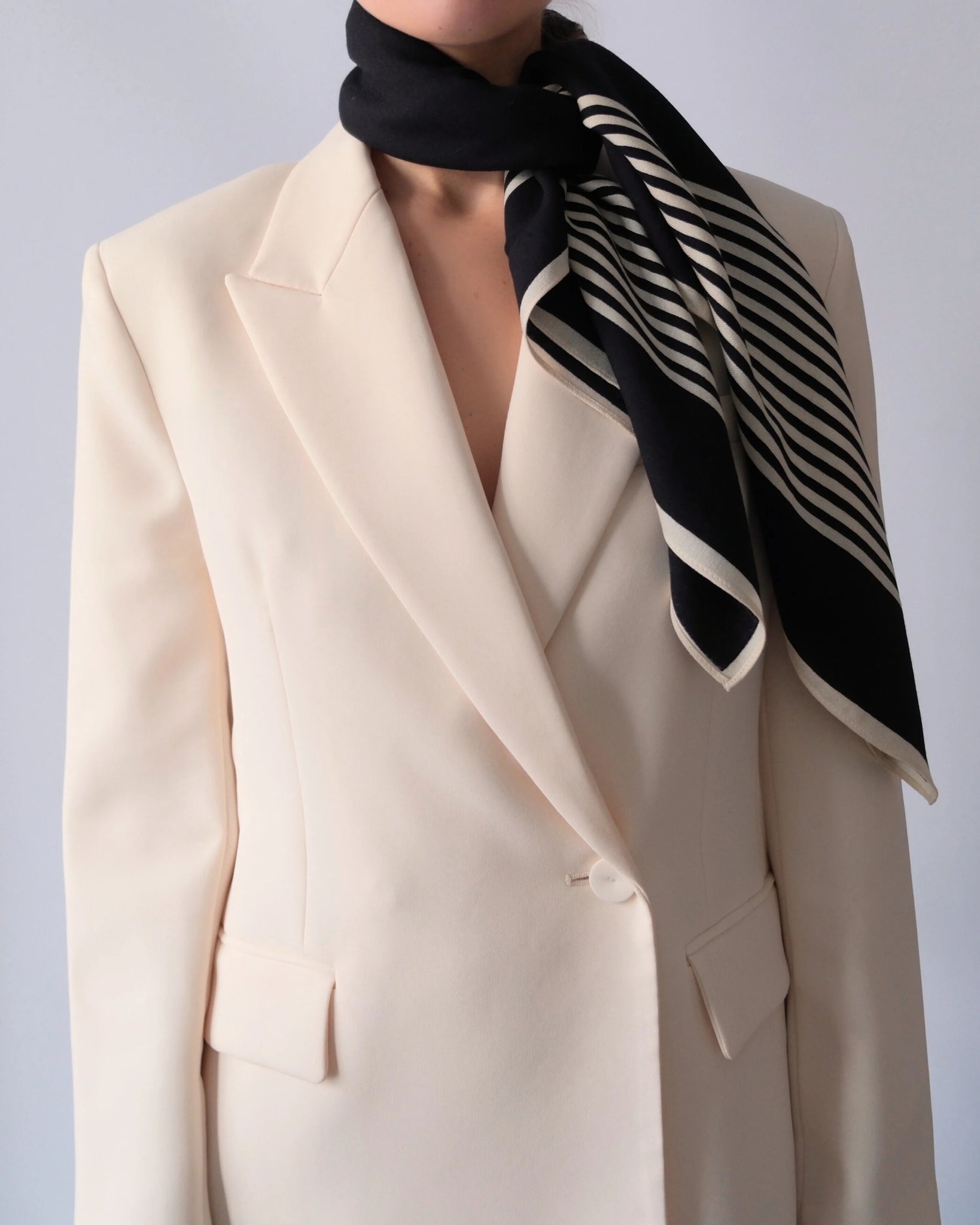 WOOL STRIPED SCARF | BLACK & CREAM | 90 CM