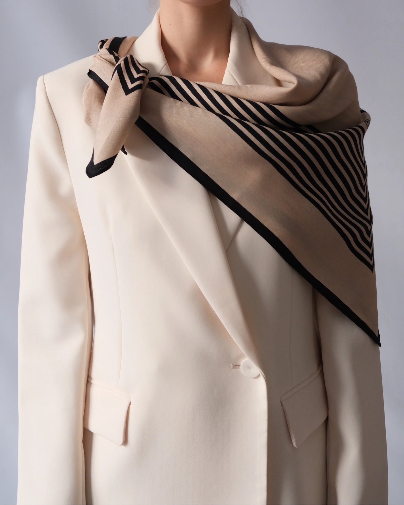 WOOL STRIPED SCARF | SAND & BLACK | 90 CM