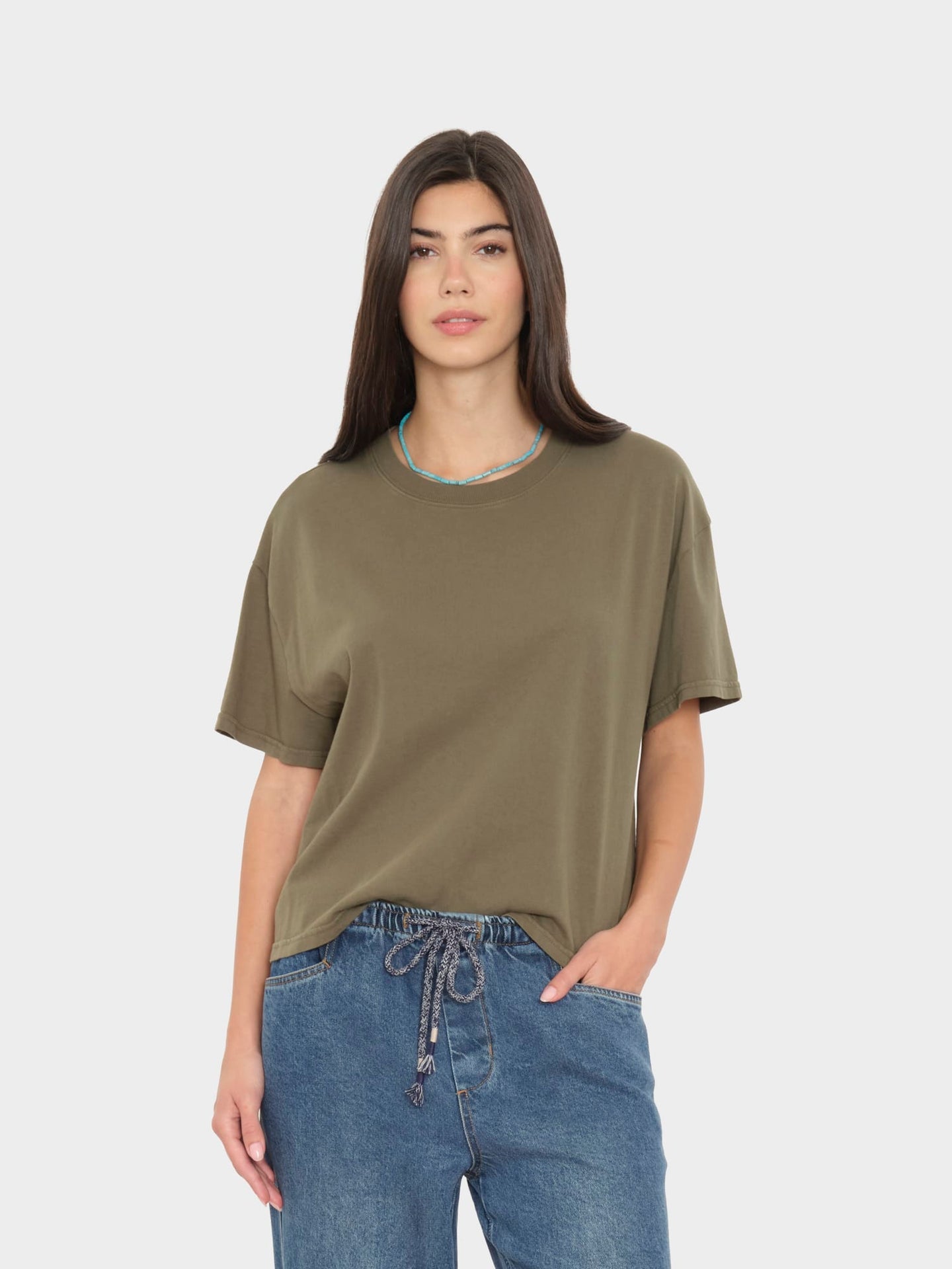 Carter Tee in Dusty Moss