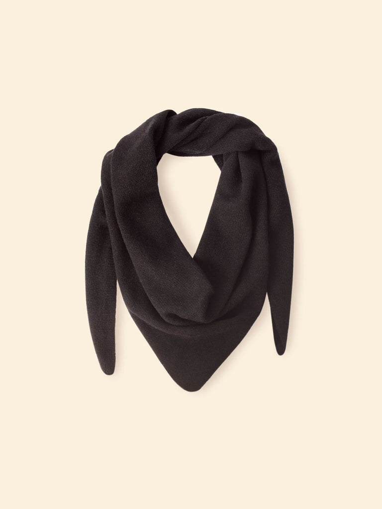 Le Petit Scarf in Black