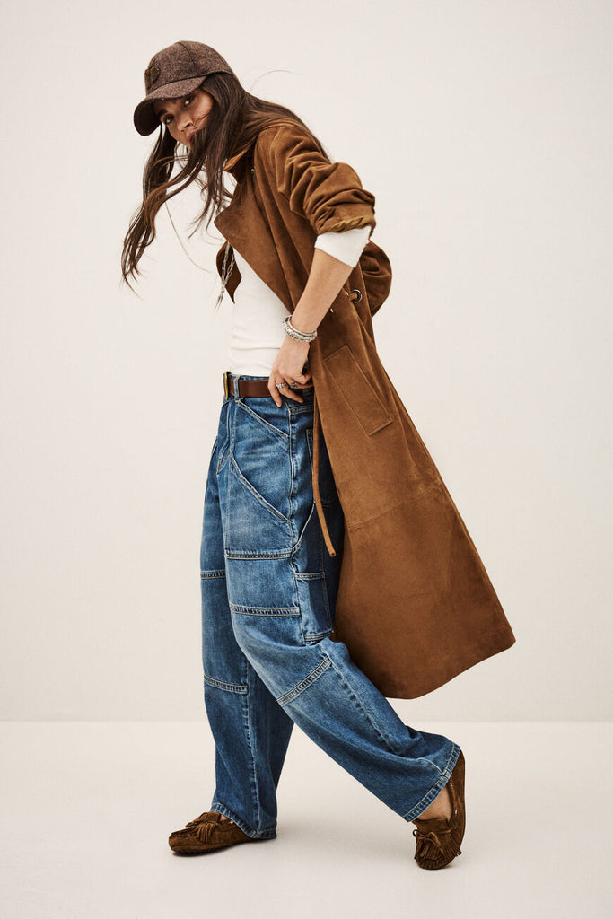 Matte Long Leather Coat. Camel