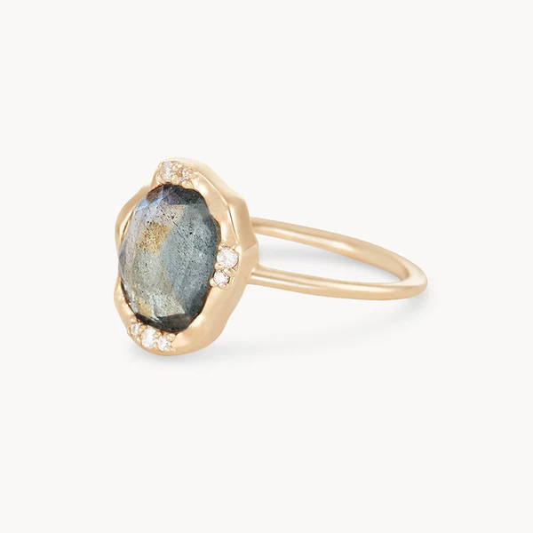labradorite diamond mood ring in 14k solid gold