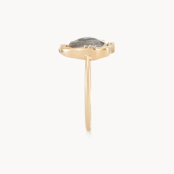 labradorite diamond mood ring in 14k solid gold