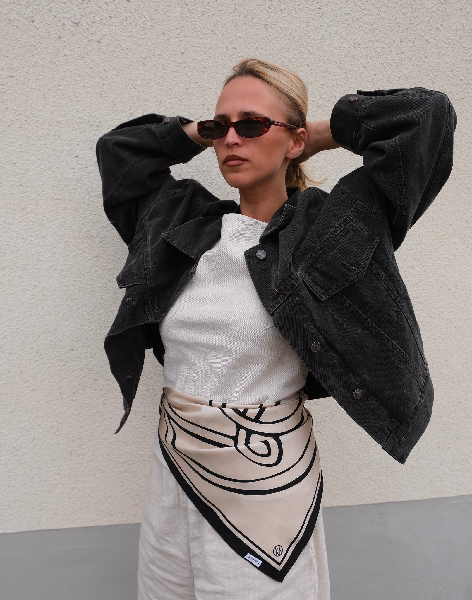 MONOGRAM SCARF | SAND | 80 CM