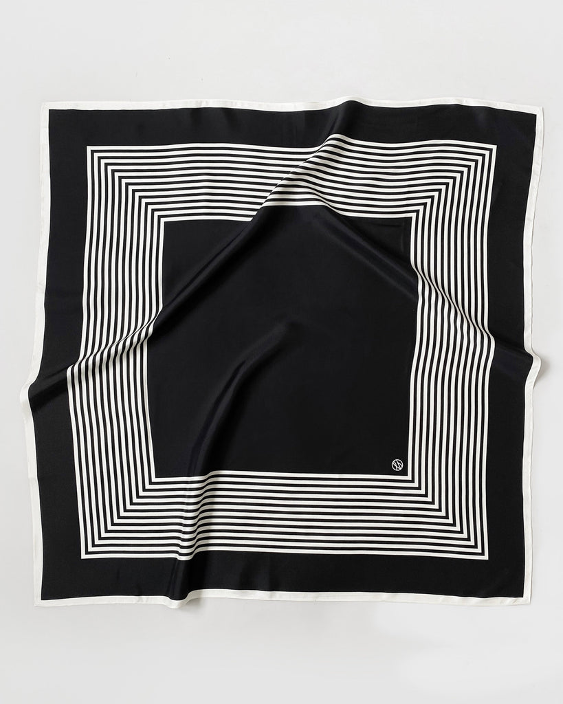 NO.2 | BLACK | 90 CM 90 CM