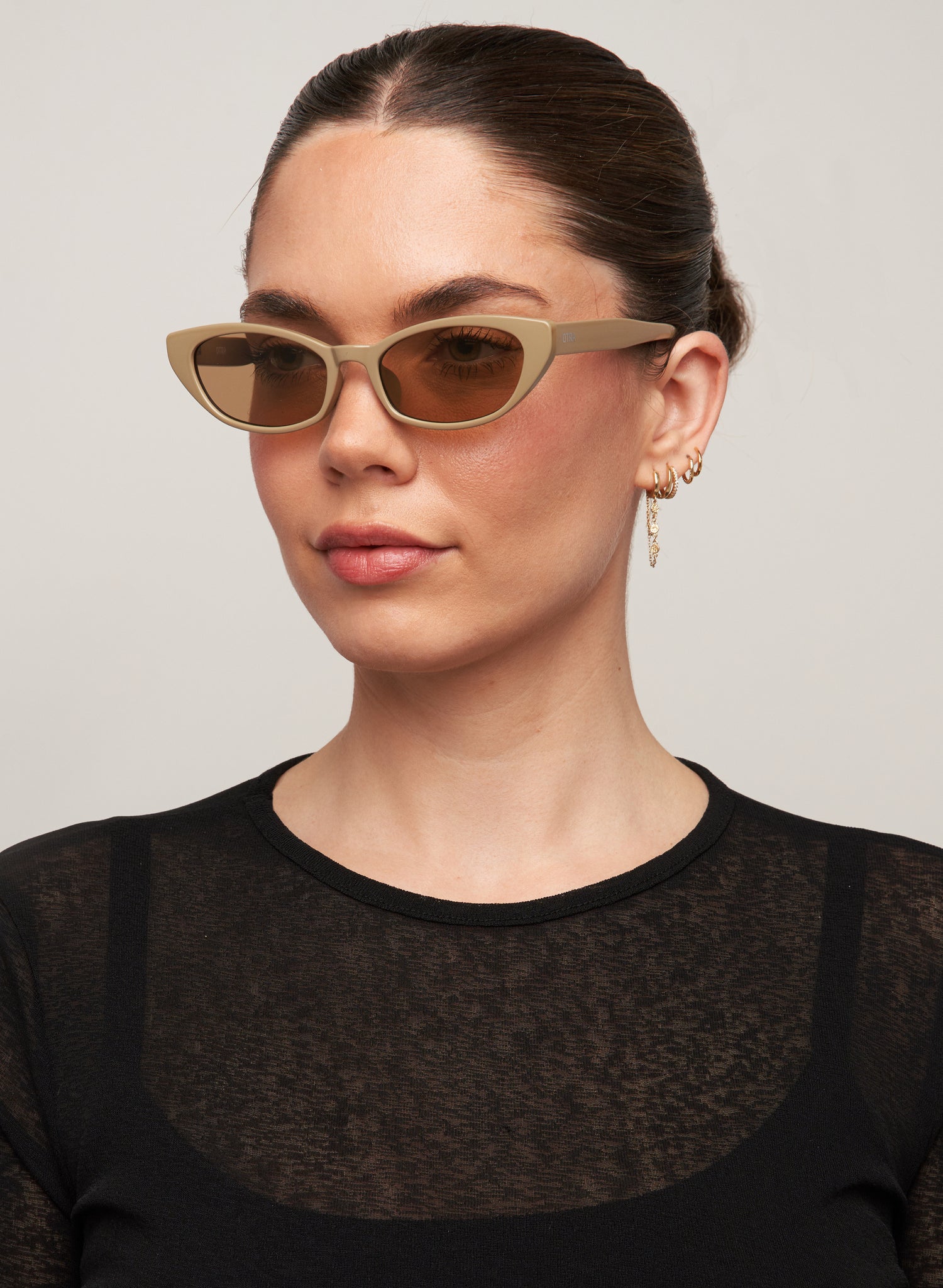 Shona in Sand/Brown