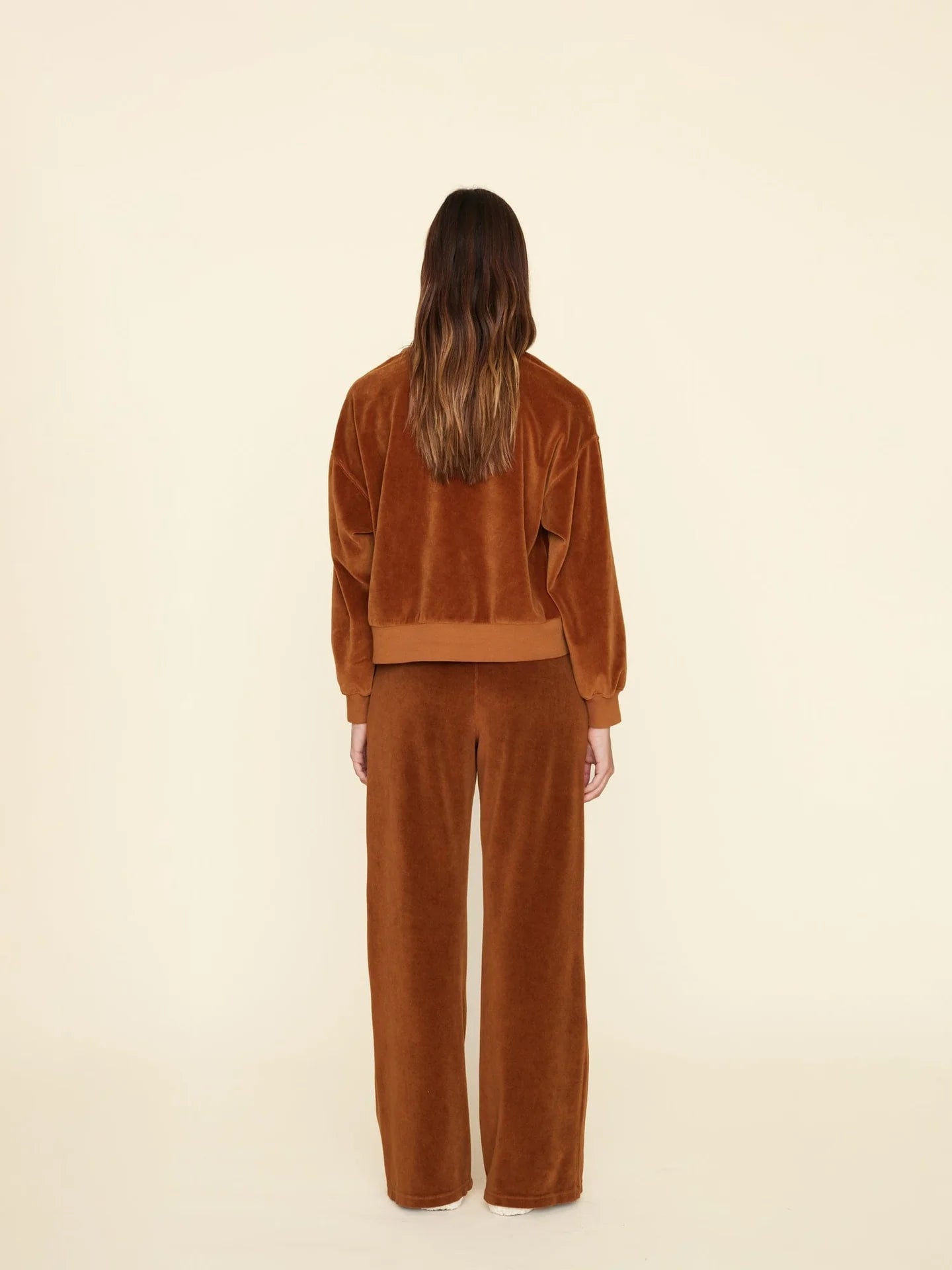 Mavis Velour Sweatpant in Brown Sugar