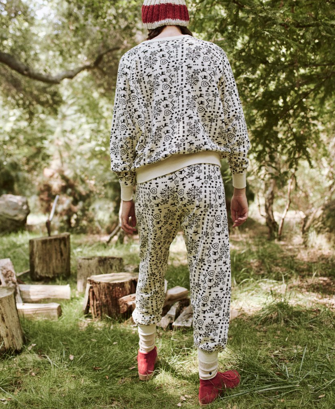 The Cropped Sweatpant. Washed White Folk Print