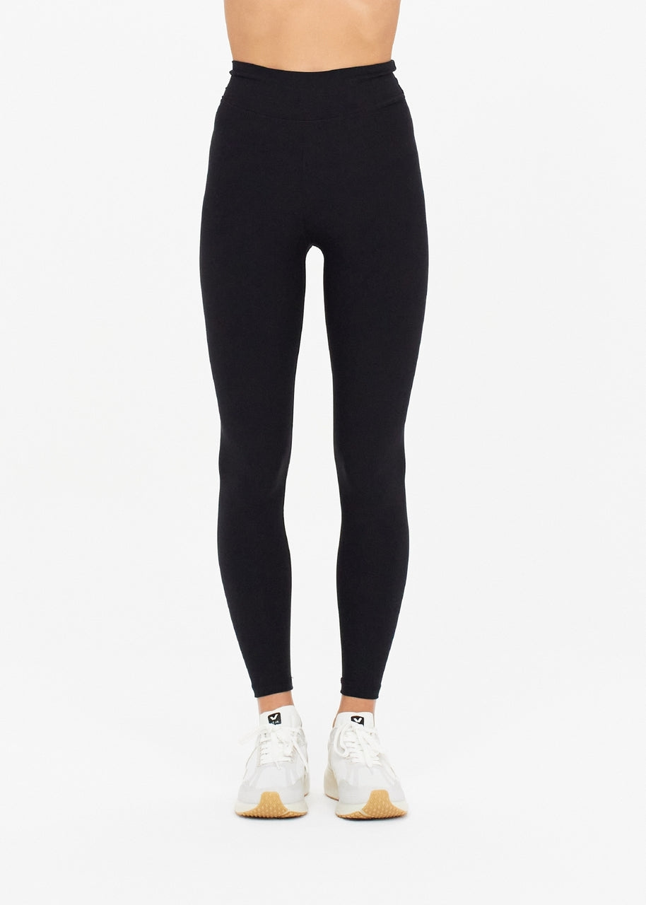 Peached Midi Pant in Black